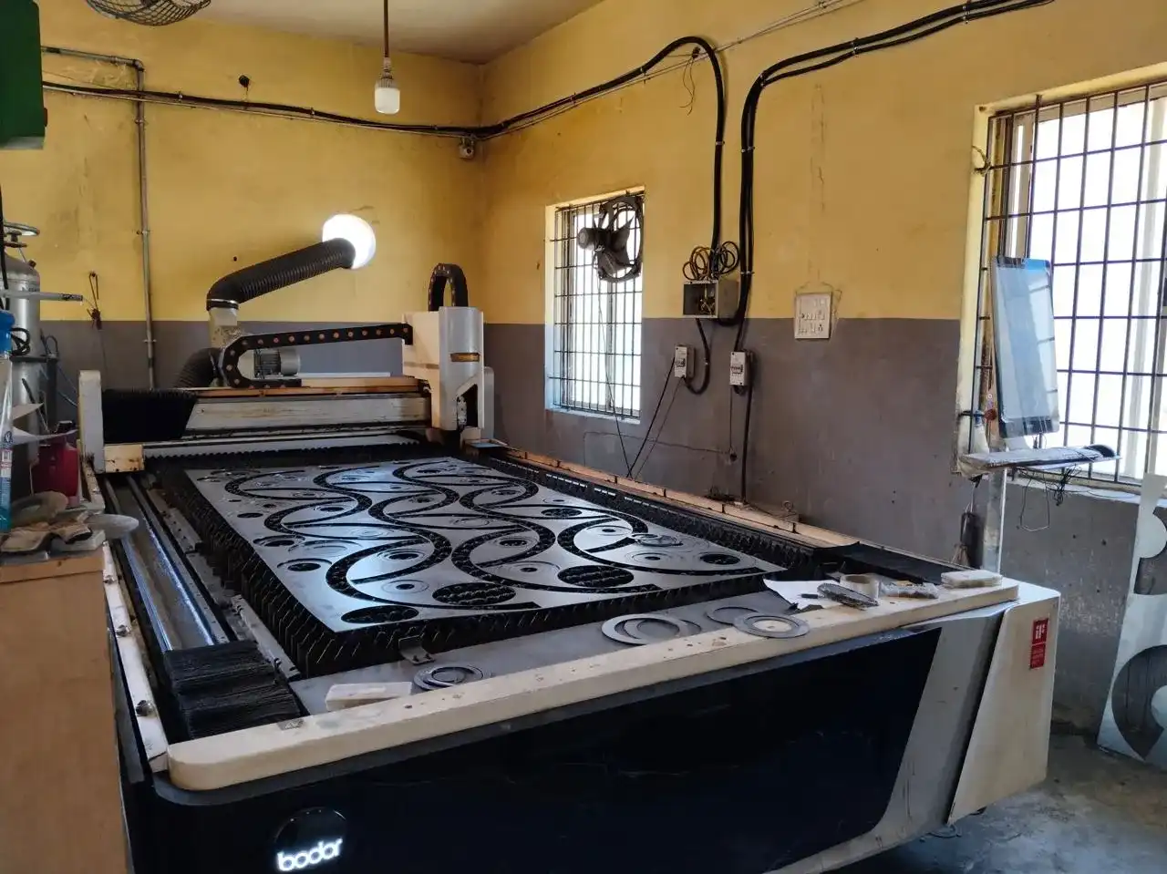 What is a Laser Cutting Machine?