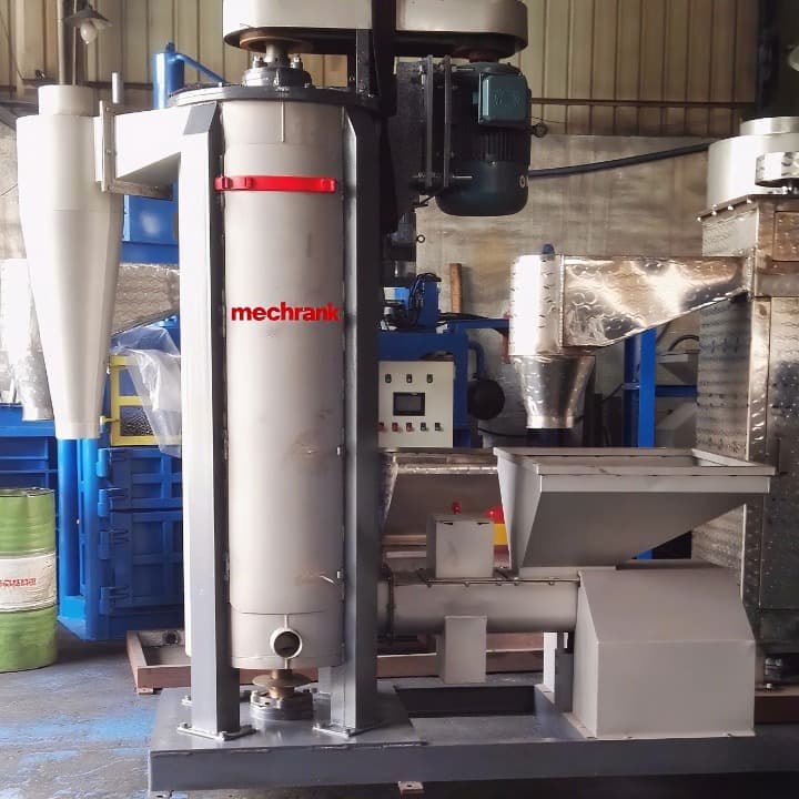 are the benefits of using a centrifugal dryer